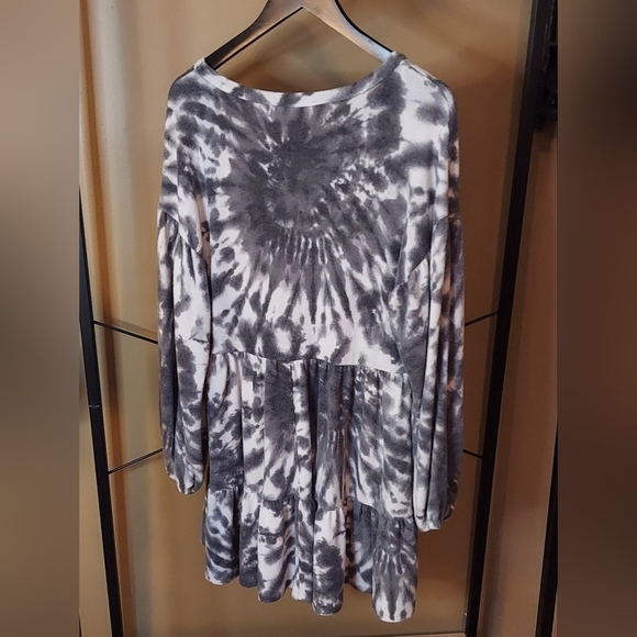 Altar'd State Long Sleeve Babydoll Dress Size M - Picture 3 of 9